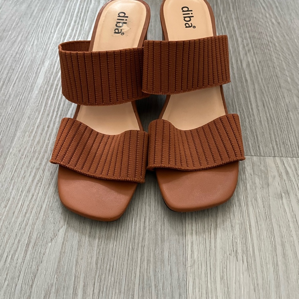Diba Women's Brown Sandals